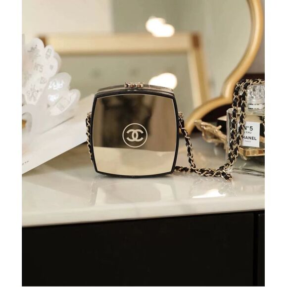 Chanel Handbags - Chanel Women Pre-Loved Bag Very Good Condition